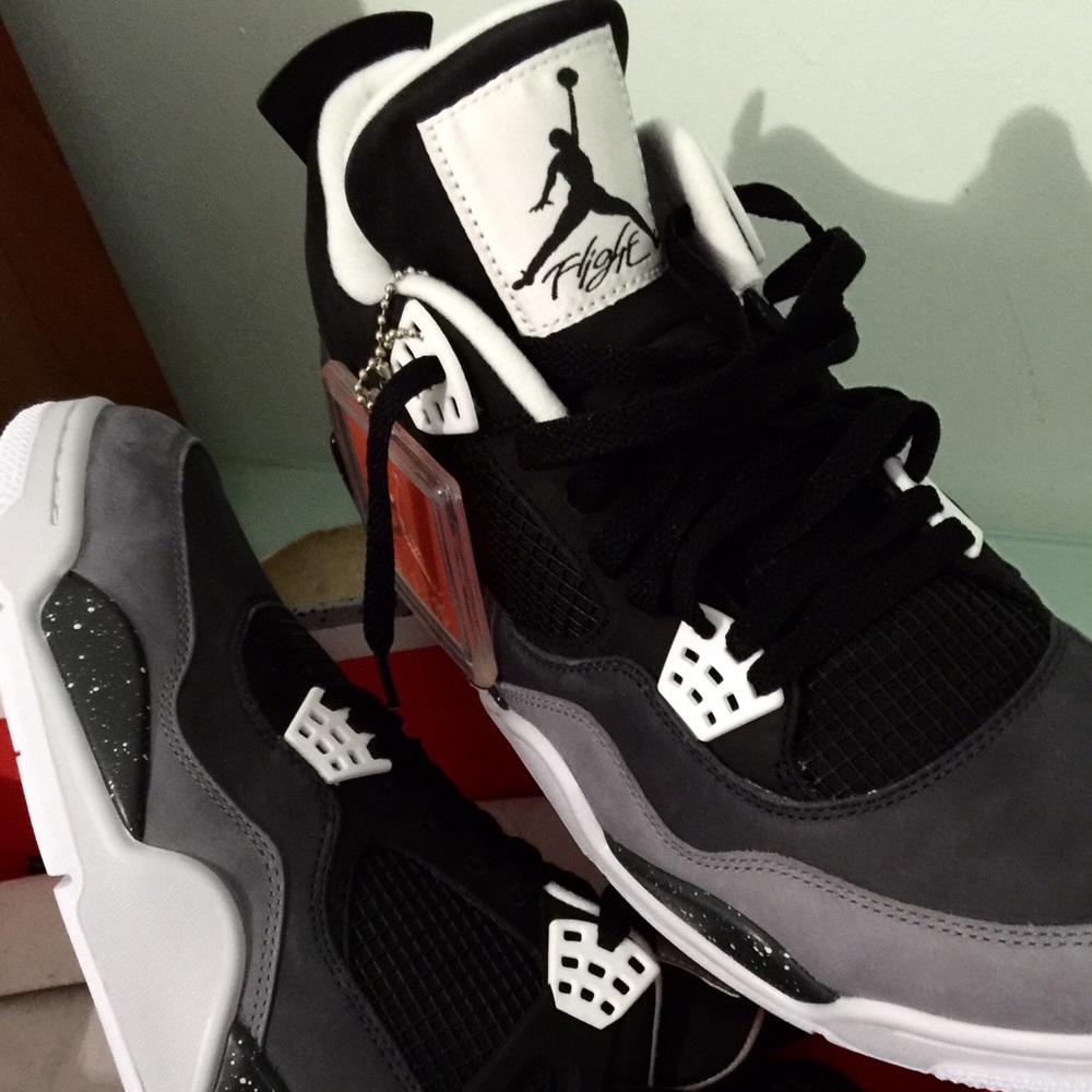 Men’s NEW air Jordan 4 retro 4s fear pack w/box - Picture 3 of 4